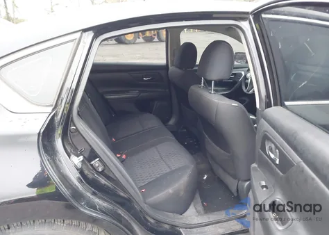 2017 Nissan Altima 2.5 S z USA, uszkodzony, nr VIN 1N4AL3AP1HC478484